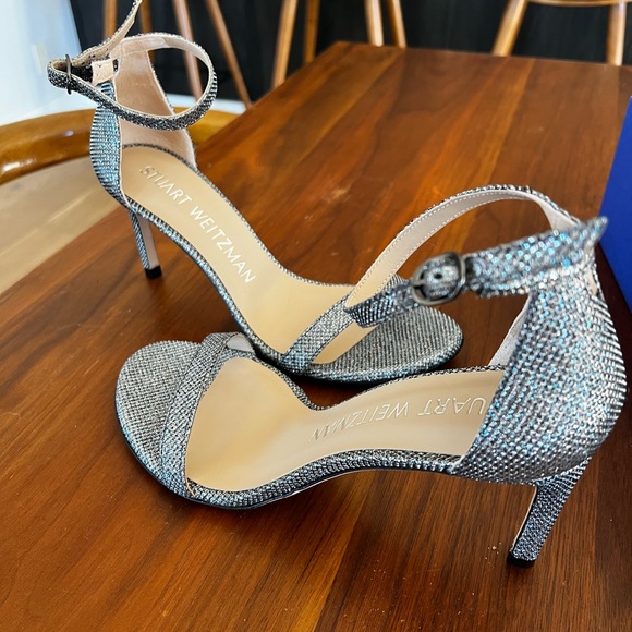 Stuart Weitzman Nunaked Straight Heel - Picture 3 of 8